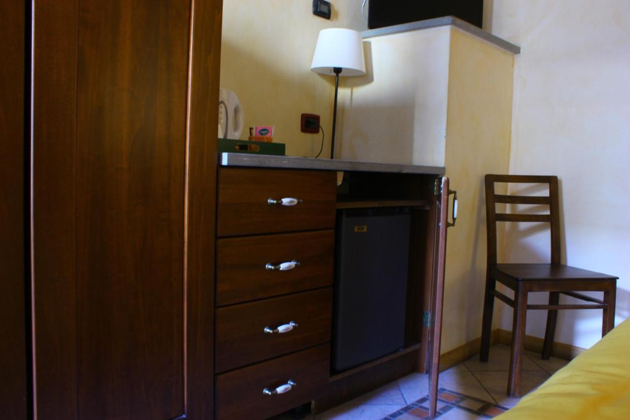 Hotel I Due Monaci Domodossola Exterior foto